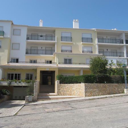 Apartamento Clube Do Vau Apartment Портиман Екстериор снимка