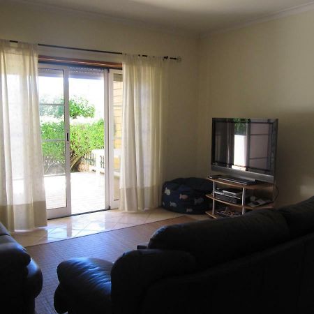 Apartamento Clube Do Vau Apartment Портиман Екстериор снимка