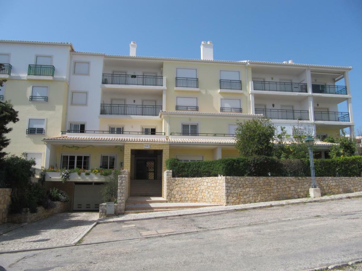 Apartamento Clube Do Vau Apartment Портиман Екстериор снимка