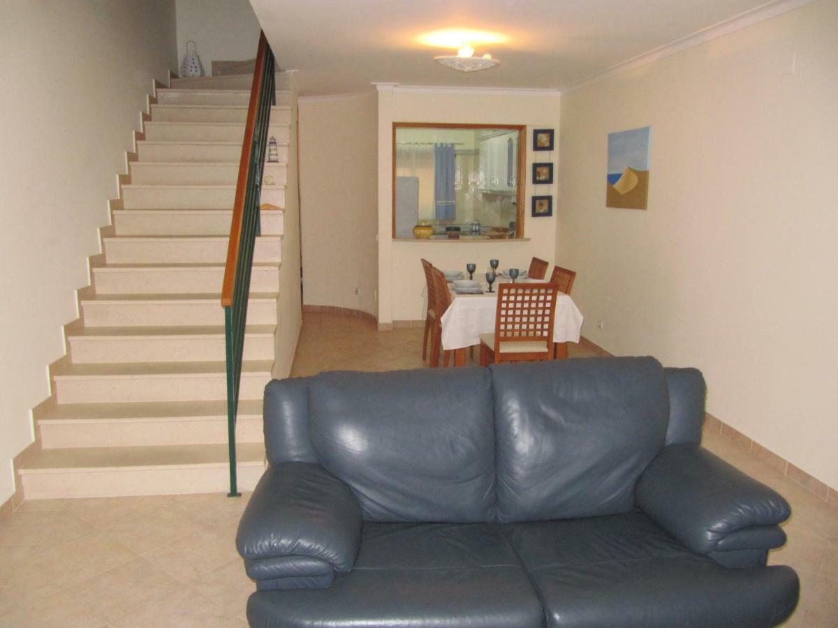 Apartamento Clube Do Vau Apartment Портиман Екстериор снимка
